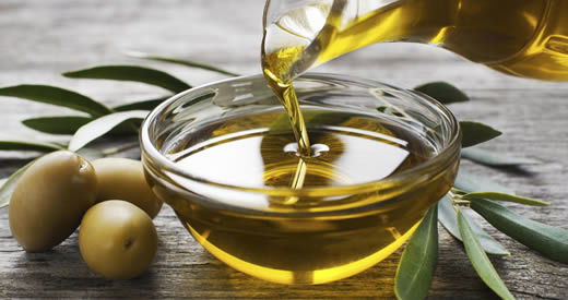 10 benefici olio d'oliva